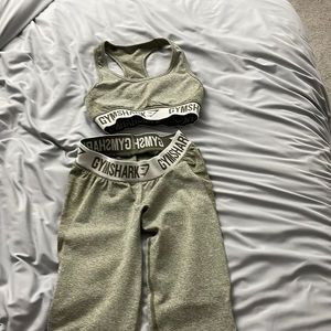 Gym shark sports bra and leggings